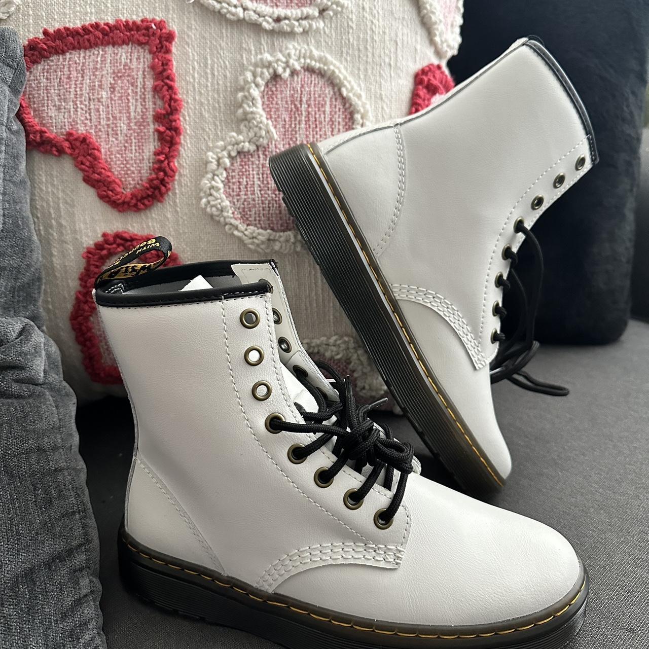 Diana Martinés Boots