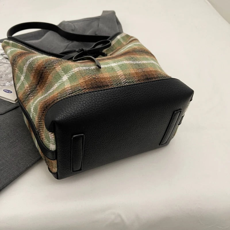 Rebecka Plaid Bag