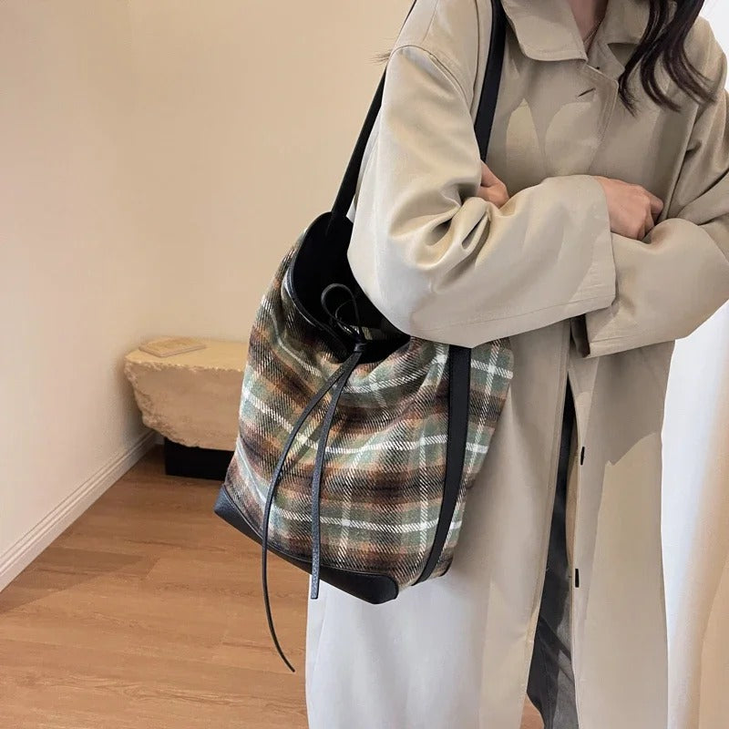 Rebecka Plaid Bag