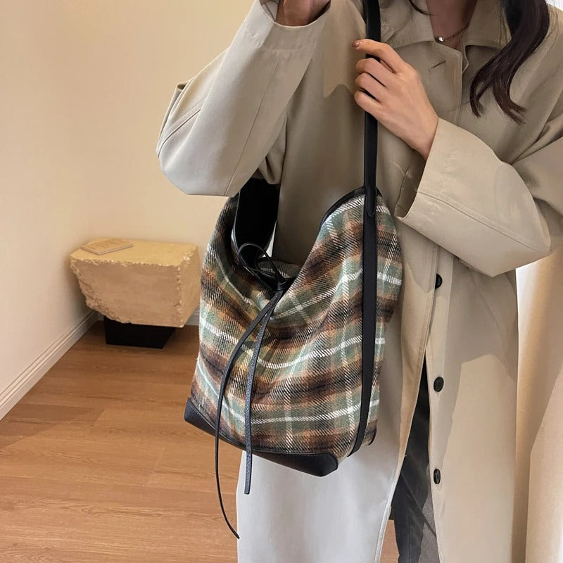 Rebecka Plaid Bag