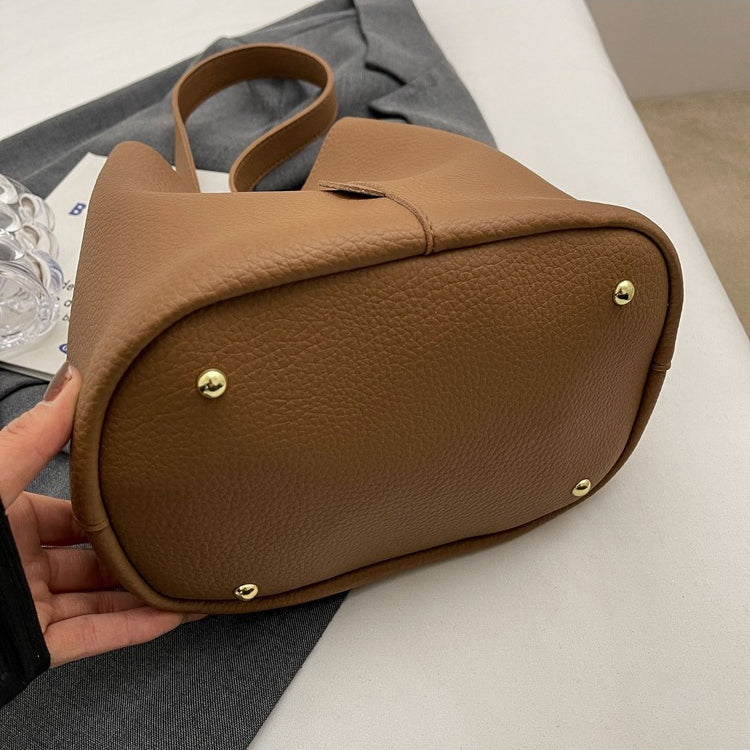 Hanna Bucket Bag
