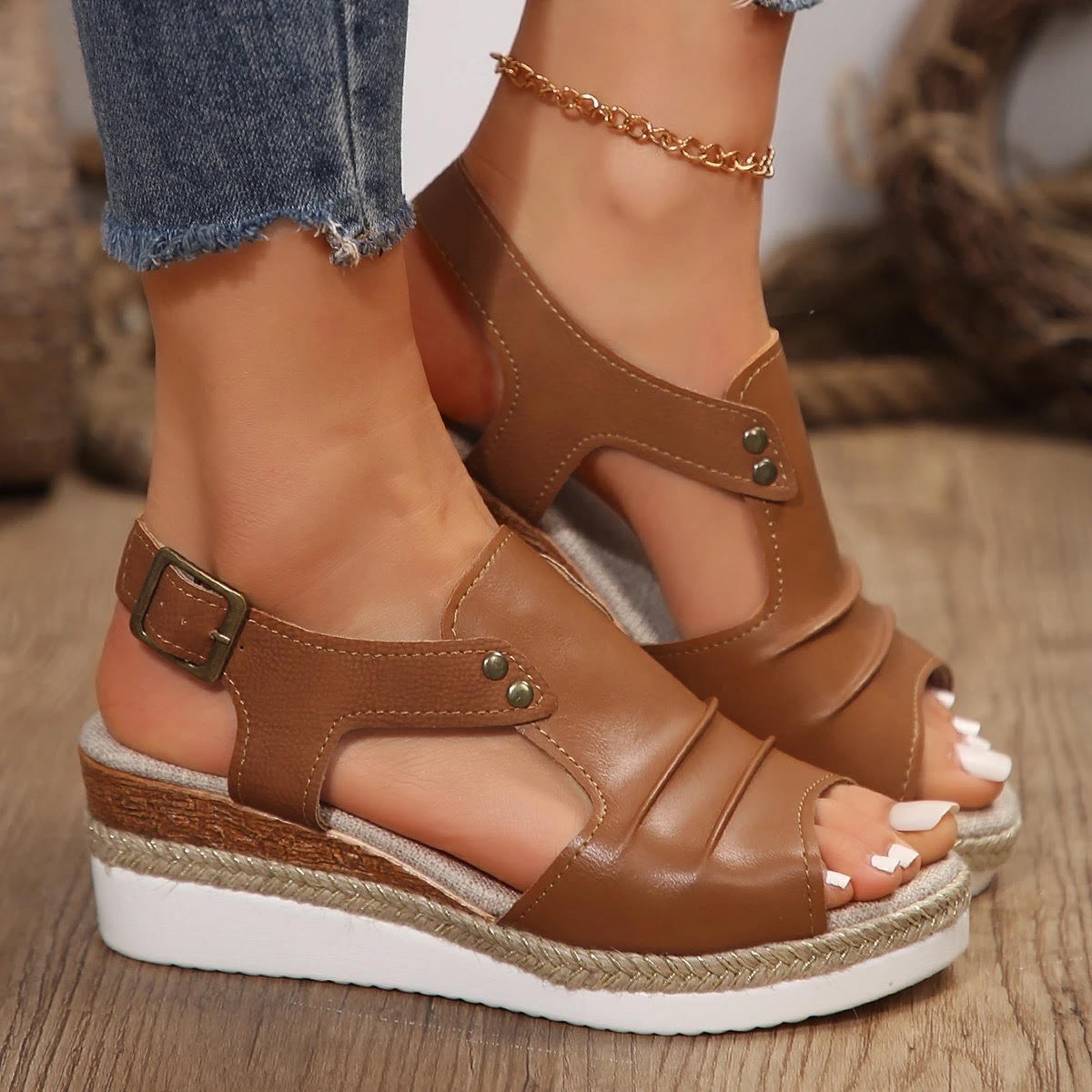 Catalina Sandal